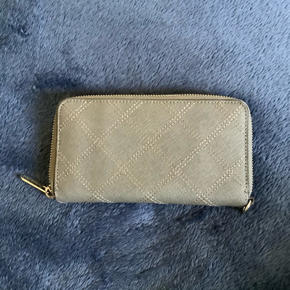 Michael Kors Wallet - Picture 3 of 3